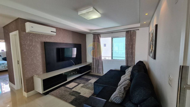 Imagem Apartamento com 3 Quartos à Venda, 130 m² em Centro - Balneário Camboriú