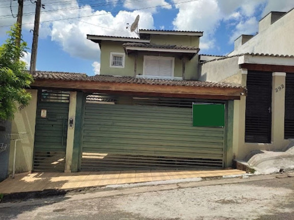 Casa com 3 Quartos à Venda, 134 m² em Nova Cerejeira - Atibaia