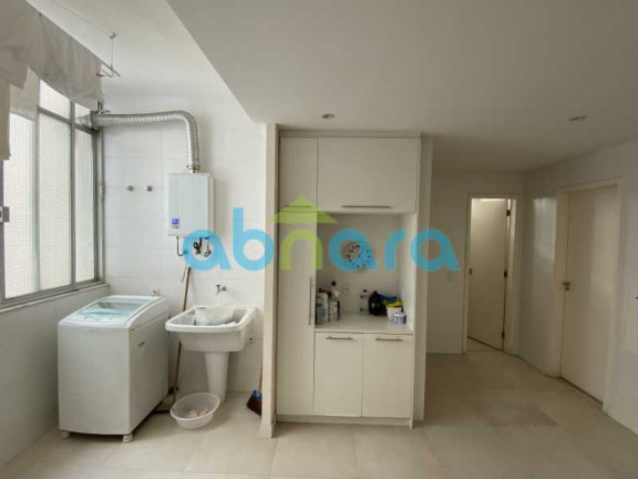 Imagem Apartamento com 4 Quartos à Venda, 285 m² em Copacabana - Rio De Janeiro Imagem Apartamento com 4 Quartos à Venda, 285 m² em Copacabana - Rio De Janeiro