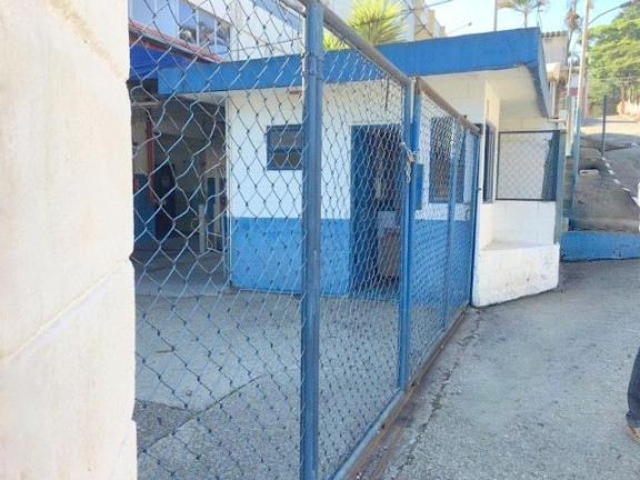 Imagem Galpão para Alugar, 2.758 m² em Jardim Alvorada - Jandira