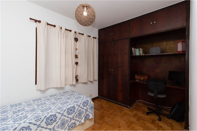 Imagem Casa com 4 Quartos à Venda, em Jardim Aeroporto - São Paulo Imagem Casa com 4 Quartos à Venda, em Jardim Aeroporto - São Paulo