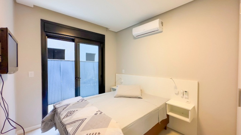 Imagem Casa de Condomínio com 4 Quartos à Venda, 150 m² em Centro - Xangri-lá