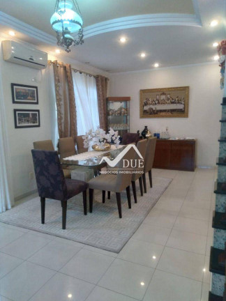 Imagem Sobrado com 3 Quartos à Venda, 274 m² em Embaré - Santos Imagem Sobrado com 3 Quartos à Venda, 274 m² em Embaré - Santos