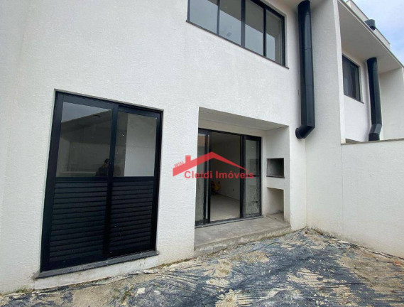 Imagem Sobrado com 3 Quartos à Venda, 110 m² em Glória - Joinville