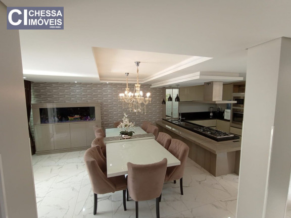 Imagem Casa com 6 Quartos à Venda, 377 m² em Fazenda - Itajaí
