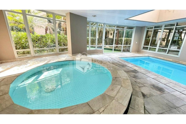 Apartamento com 2 Quartos à Venda, 142 m² em Parque Do Morumbi - São Paulo