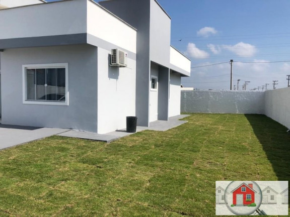 Imagem Casa com 3 Quartos à Venda, 360 m² em Araruama Imagem Casa com 3 Quartos à Venda, 360 m² em Araruama