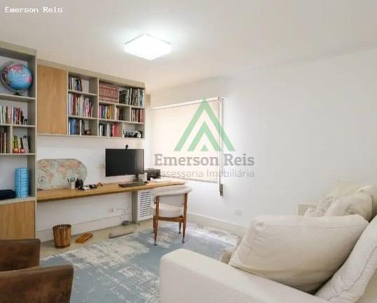 Imagem Casa com 4 Quartos à Venda, 180 m² em Santa Cecília - São Paulo