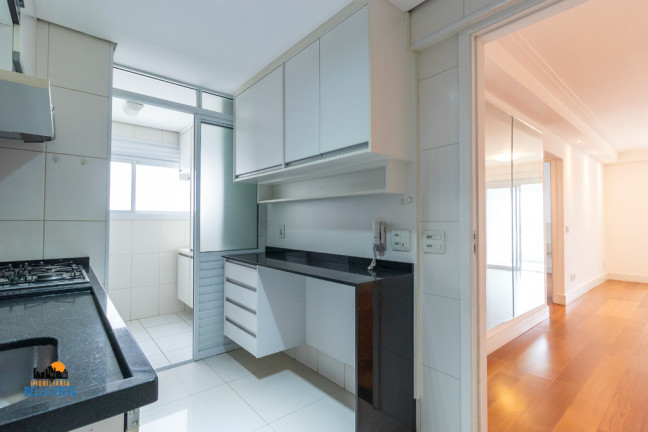 Imagem Apartamento com 2 Quartos à Venda,  em Vila Brasílio Machado - São Paulo