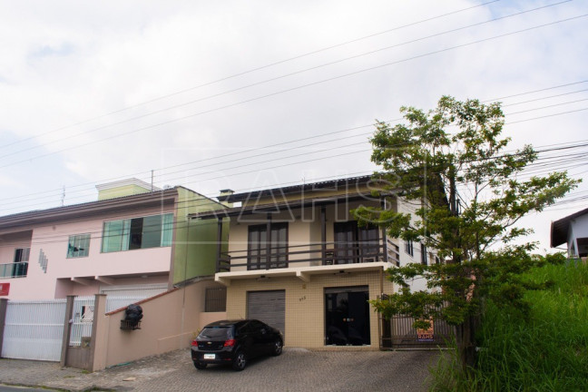 Imagem Casa com 5 Quartos à Venda, 359 m² em Nova Brasília - Joinville Imagem Casa com 5 Quartos à Venda, 359 m² em Nova Brasília - Joinville
