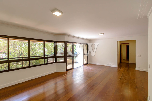 Imagem Apartamento com 3 Quartos à Venda, 190 m² em Itaim Bibi - São Paulo