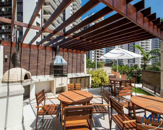 Imagem Imóvel com 3 Quartos à Venda, 131 m² em Barra Da Tijuca - Rio De Janeiro Imagem Imóvel com 3 Quartos à Venda, 131 m² em Barra Da Tijuca - Rio De Janeiro