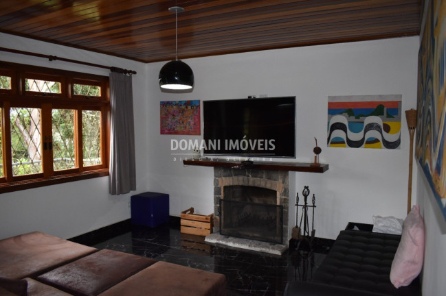 Imagem Imóvel com 3 Quartos à Venda, 124 m² em Região De Capivari - Campos Do Jordão Imagem Imóvel com 3 Quartos à Venda, 124 m² em Região De Capivari - Campos Do Jordão