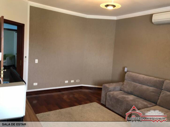 Imagem Casa de Condomínio com 3 Quartos à Venda, 250 m² em Jd Coleginho - Jacareí Imagem Casa de Condomínio com 3 Quartos à Venda, 250 m² em Jd Coleginho - Jacareí