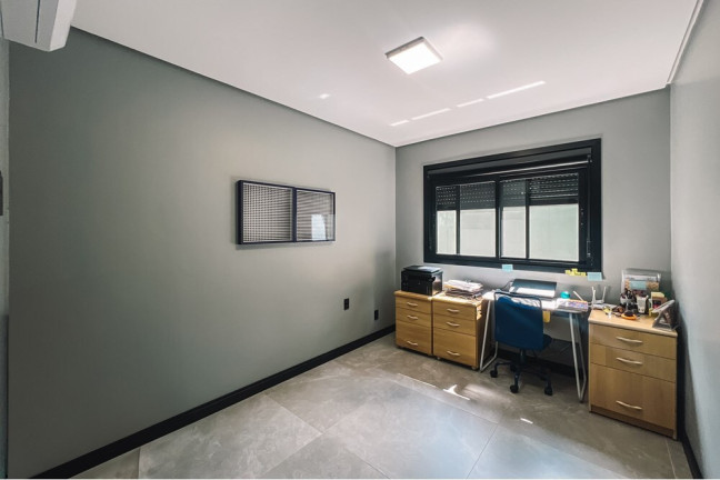 Imagem Casa com 2 Quartos à Venda, 213 m² em Niterói - Canoas Imagem Casa com 2 Quartos à Venda, 213 m² em Niterói - Canoas