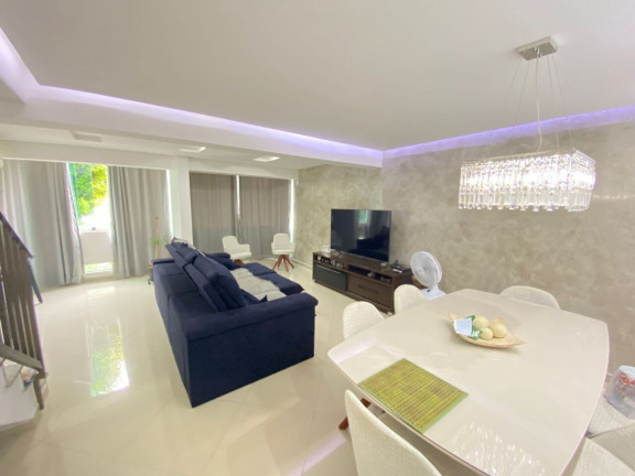 Imagem Casa com 4 Quartos à Venda, 212 m² em Aparecida - Santos
