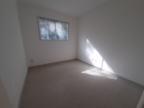 Imagem Apartamento com 2 Quartos à Venda, 51 m² em Pimenteiras - Teresópolis