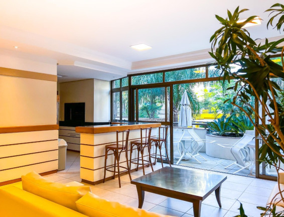 Imagem Apartamento com 3 Quartos à Venda, 240 m² em Bela Vista - Porto Alegre Imagem Apartamento com 3 Quartos à Venda, 240 m² em Bela Vista - Porto Alegre