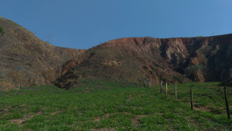 Imagem Terreno à Venda, 4 m² em Itakamosi - Vassouras Imagem Terreno à Venda, 4 m² em Itakamosi - Vassouras