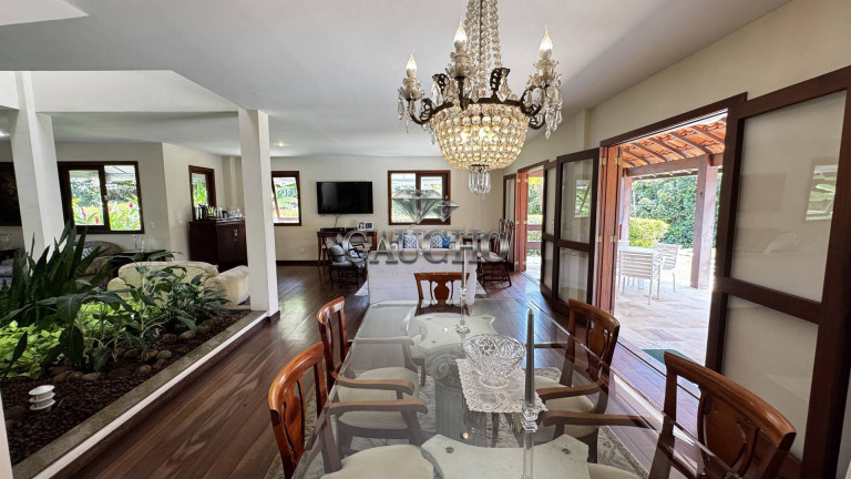Imagem Casa com 4 Quartos à Venda, 375 m² em Barra Da Tijuca - Rio De Janeiro Imagem Casa com 4 Quartos à Venda, 375 m² em Barra Da Tijuca - Rio De Janeiro