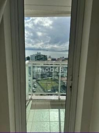 Casa com 1 Quarto à Venda, 100 m² em Barreiros - São José