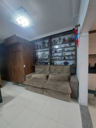 Sobrado com 2 Quartos à Venda, 115 m² em Vila Humaitá - Santo André