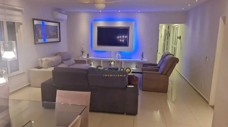 Imagem Casa com 3 Quartos à Venda, 300 m² em Centro - Maricá