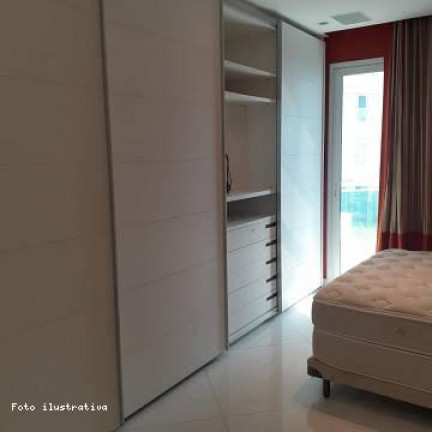 Imagem Apartamento com 4 Quartos à Venda, 390 m² em Barra Da Tijuca - Rio De Janeiro