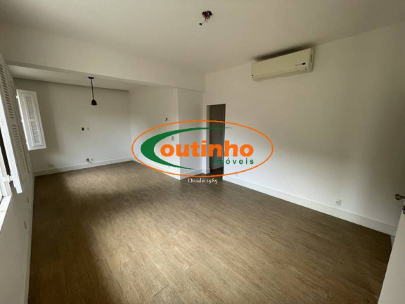 Imagem Apartamento com 3 Quartos à Venda, 132 m² em Copacabana - Rio De Janeiro Imagem Apartamento com 3 Quartos à Venda, 132 m² em Copacabana - Rio De Janeiro