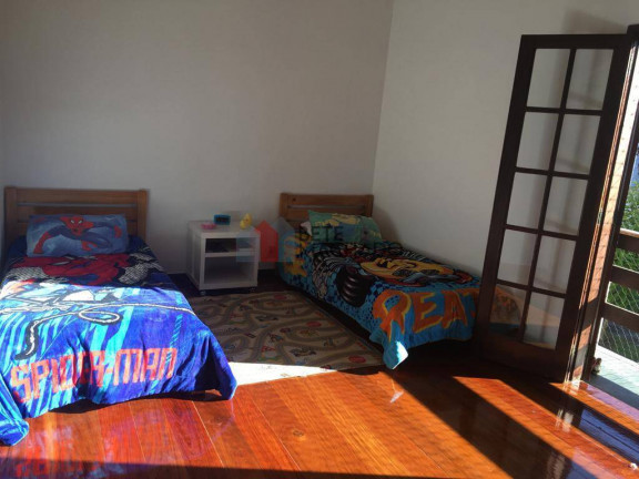 Imagem Casa com 4 Quartos à Venda, 204 m² em Alto - Teresópolis