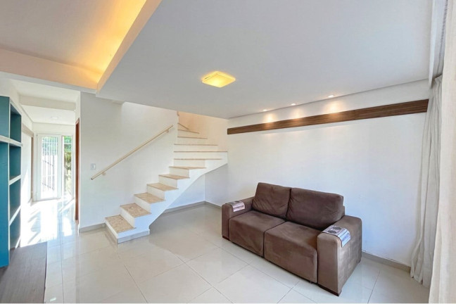 Imagem Casa com 2 Quartos à Venda, 76 m² em Guarujá - Porto Alegre