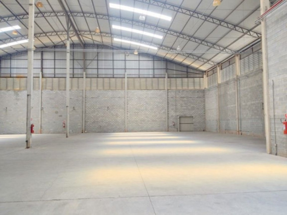 Imagem Galpão para Alugar, 1.790 m² em Vila Industrial - Santana De Parnaíba Imagem Galpão para Alugar, 1.790 m² em Vila Industrial - Santana De Parnaíba