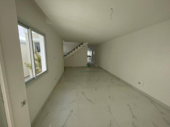 Imagem Casa com 4 Quartos à Venda, 180 m² em Itaipu - Niterói