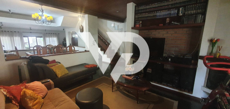 Imagem Casa com 3 Quartos à Venda, 325 m² em Alphaville - Santana De Parnaíba Imagem Casa com 3 Quartos à Venda, 325 m² em Alphaville - Santana De Parnaíba