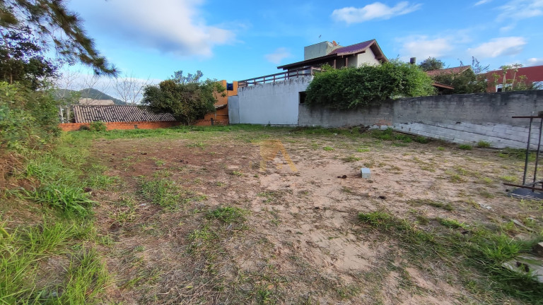 Terreno à Venda,  em Ibiraquera - Imbituba