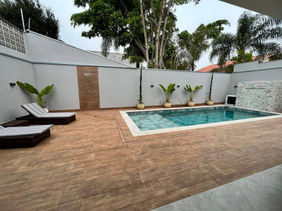 Imagem Casa com 3 Quartos à Venda, 220 m² em Interlagos - São Paulo