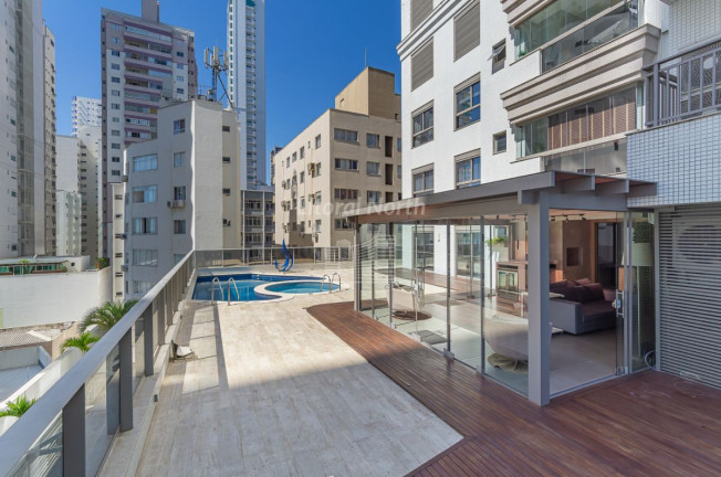 Imagem Apartamento com 3 Quartos à Venda, 399 m² em Centro - Balneário Camboriú Imagem Apartamento com 3 Quartos à Venda, 399 m² em Centro - Balneário Camboriú
