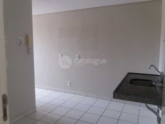 Imagem Apartamento com 3 Quartos para Alugar, 80 m² em Nova Parnamirim - Parnamirim