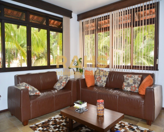 Imagem Casa de Condomínio com 4 Quartos à Venda, 460 m² em Saguaçu - Joinville Imagem Casa de Condomínio com 4 Quartos à Venda, 460 m² em Saguaçu - Joinville