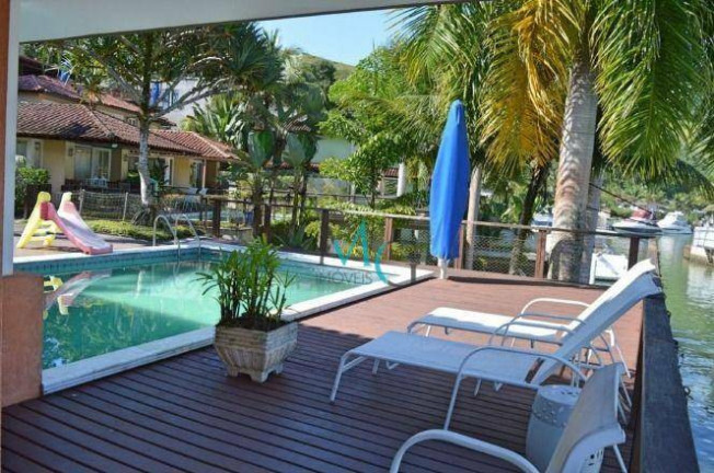 Imagem Casa com 5 Quartos à Venda, 380 m² em Frade (cunhambebe) - Angra Dos Reis