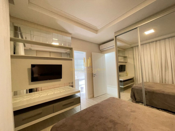 Imagem Apartamento com 3 Quartos à Venda, 152 m² em Centro - Balneário Camboriú Imagem Apartamento com 3 Quartos à Venda, 152 m² em Centro - Balneário Camboriú
