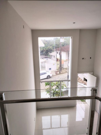 Imagem Sobrado com 3 Quartos à Venda, 154 m² em Escola Agrícola - Blumenau
