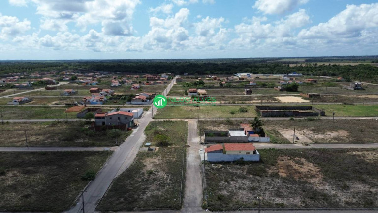 Imagem Casa com 2 Quartos à Venda, 69 m²
