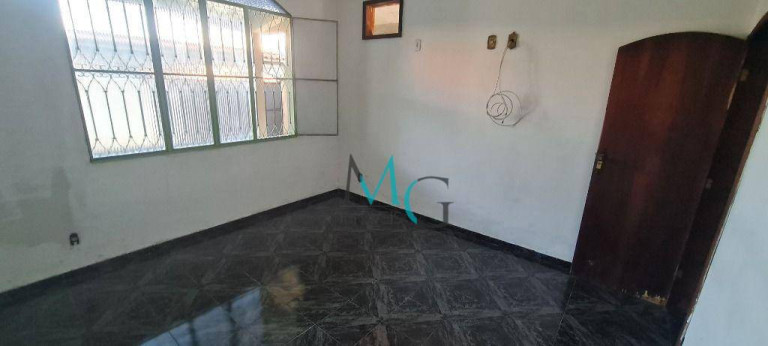 Imagem Casa com 5 Quartos à Venda, 256 m² em Campo Grande - Rio De Janeiro Imagem Casa com 5 Quartos à Venda, 256 m² em Campo Grande - Rio De Janeiro