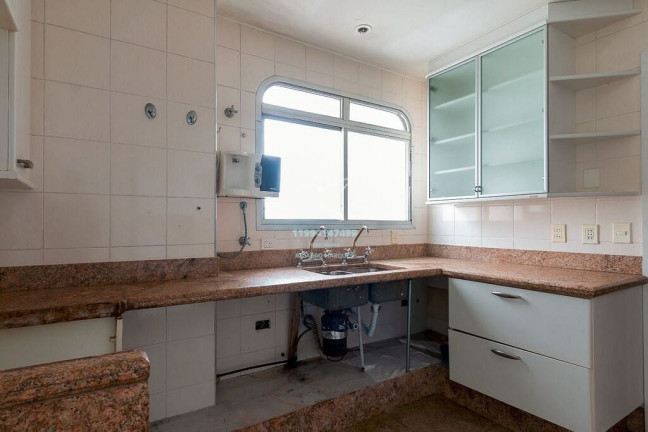Imagem Apartamento com 3 Quartos à Venda, 185 m² em Itaim Bibi - São Paulo