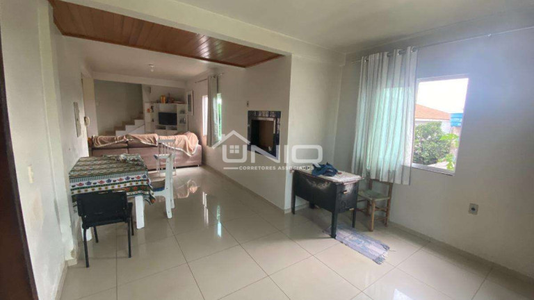 Imagem Casa com 4 Quartos à Venda, 272 m² em Fraron - Pato Branco Imagem Casa com 4 Quartos à Venda, 272 m² em Fraron - Pato Branco