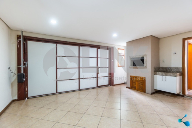 Imagem Imóvel com 4 Quartos à Venda, 251 m² em Sarandi - Porto Alegre