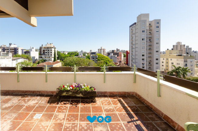 Imagem Imóvel com 2 Quartos à Venda, 150 m² em Petrópolis - Porto Alegre Imagem Imóvel com 2 Quartos à Venda, 150 m² em Petrópolis - Porto Alegre