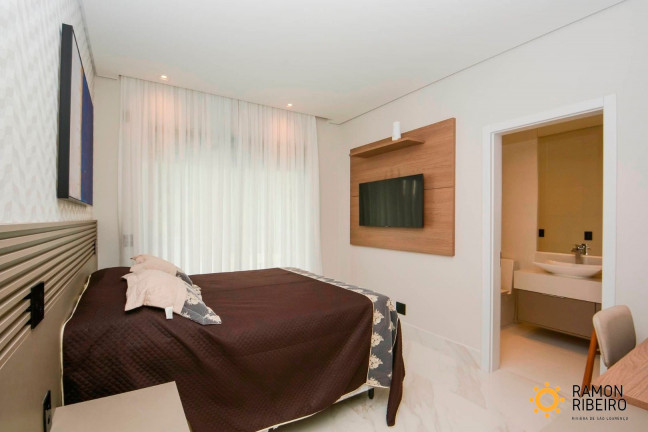 Imagem Imóvel com 6 Quartos à Venda,  em Riviera - Bertioga
