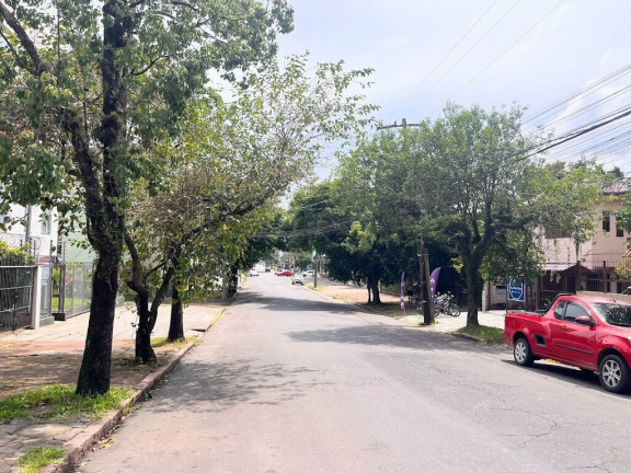 Imagem Imóvel com 1 Quarto à Venda, em Camaquã - Porto Alegre Imagem Imóvel com 1 Quarto à Venda, em Camaquã - Porto Alegre